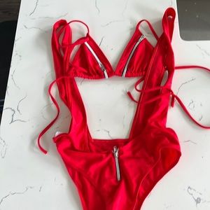 suspenders bikini never worn